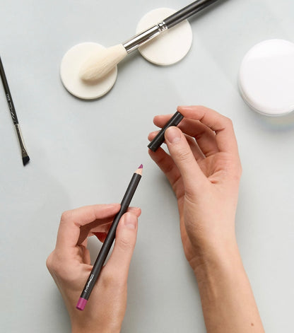 MAC Lip Pencil Magenta, Creamy Lip Liner